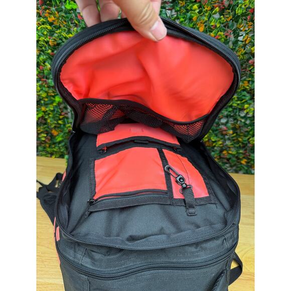 Nike Luggage Convertible Rolling Bag to Backpack Black Coral Carry On Travel GUC - Picture 10 of 12